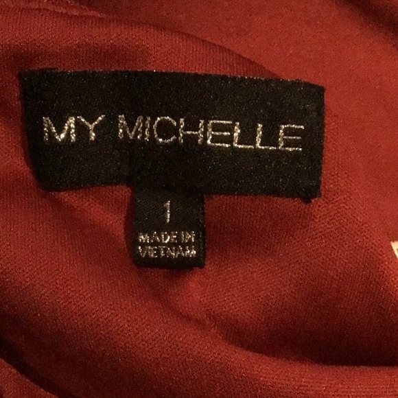 My Michelle burgundy lace lined crop top size 1 - Picture 7 of 7